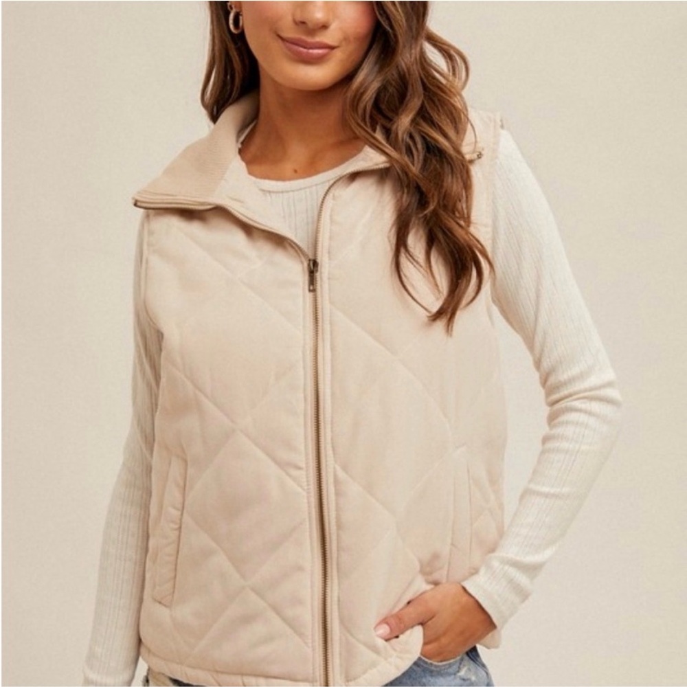 Hem & Thread Cream Quilted Vest Large New
